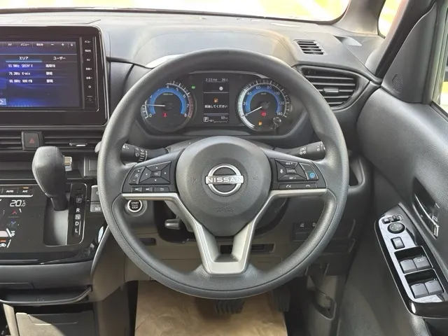 ルークス(ニッサン)ハイウェイスターX プロパイロットエディション届出済未使用車 6