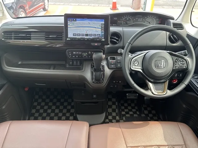 N-BOX(ホンダ)Lターボコーディネート中古車 8