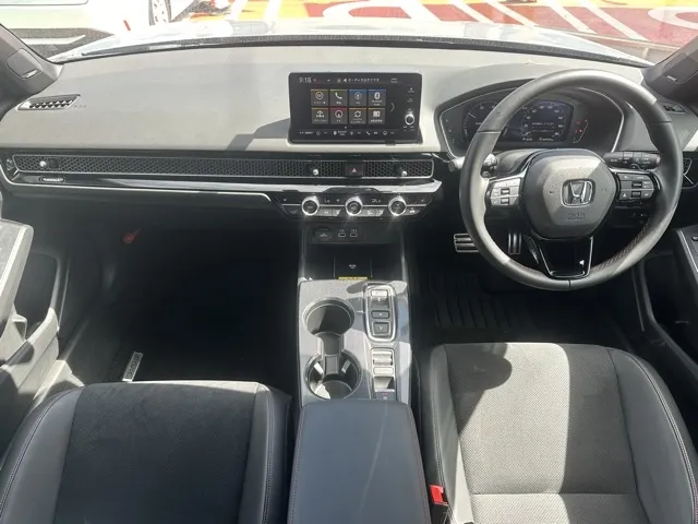 シビック(ホンダ)e：HEV中古車 5