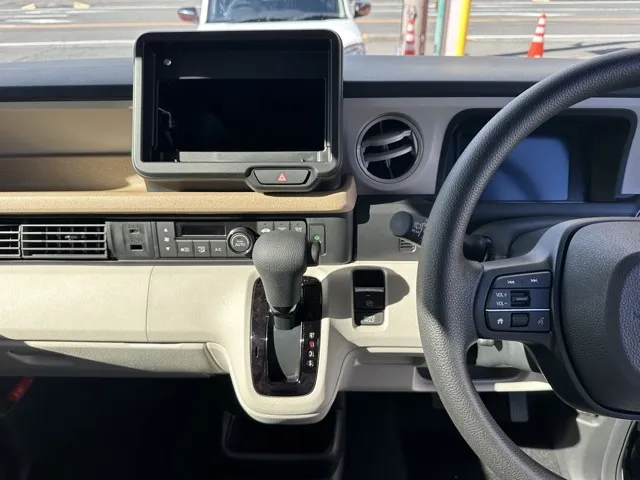 N-BOX(ホンダ)N-BOX届出済未使用車 14