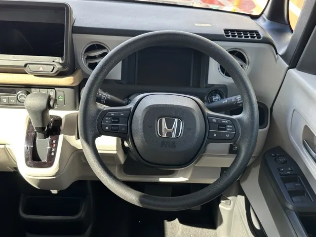 N-BOX(ホンダ)N-BOX届出済未使用車 6