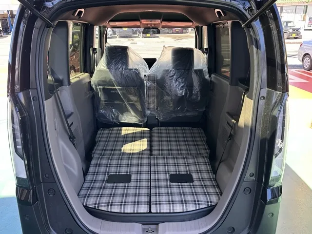 N-BOX(ホンダ)N-BOX コンフォートＰ届出済未使用車 11