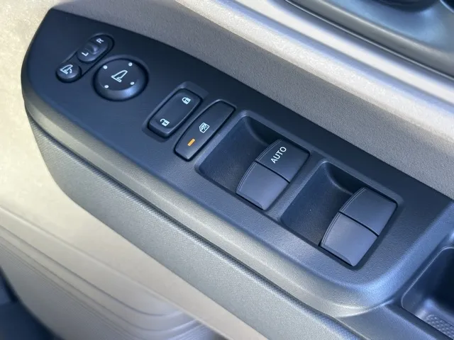 N-BOX(ホンダ)N-BOX コンフォートＰ届出済未使用車 14