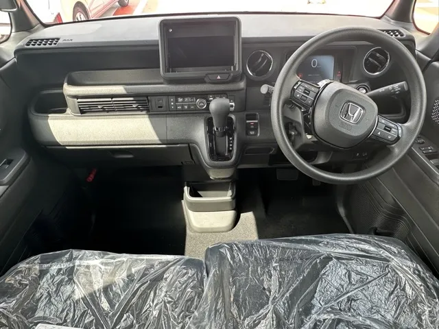 N-BOX(ホンダ)N-BOXカスタム届出済未使用車 5
