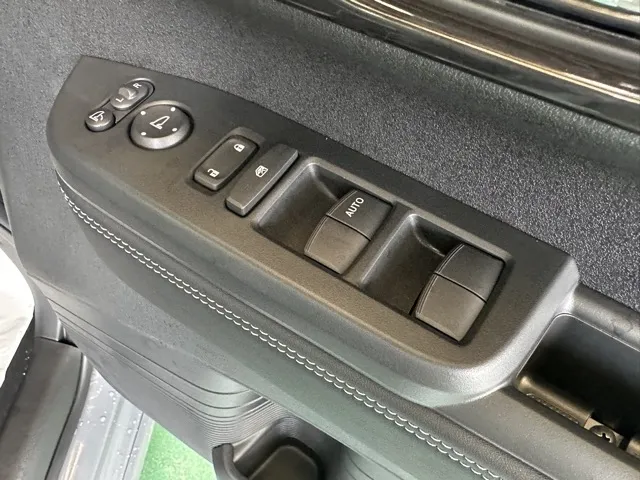 N-BOX(ホンダ)N-BOXカスタムターボ コーディネートスタイル届出済未使用車 14