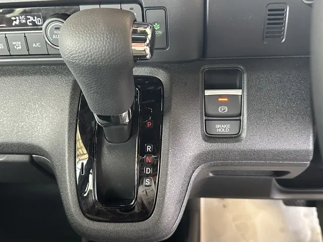 N-BOX(ホンダ)N-BOXカスタムターボ コーディネートスタイル届出済未使用車 17