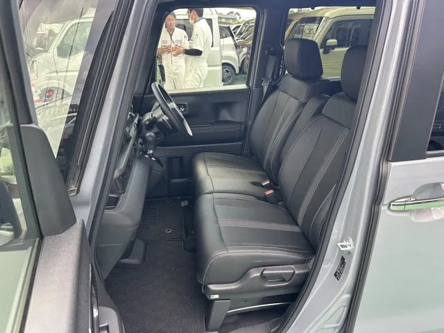 N-BOX(ホンダ)N-BOXカスタムターボ コーディネートスタイル中古車 3