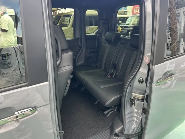 N-BOX(ホンダ)N-BOXカスタムターボ コーディネートスタイル中古車 4