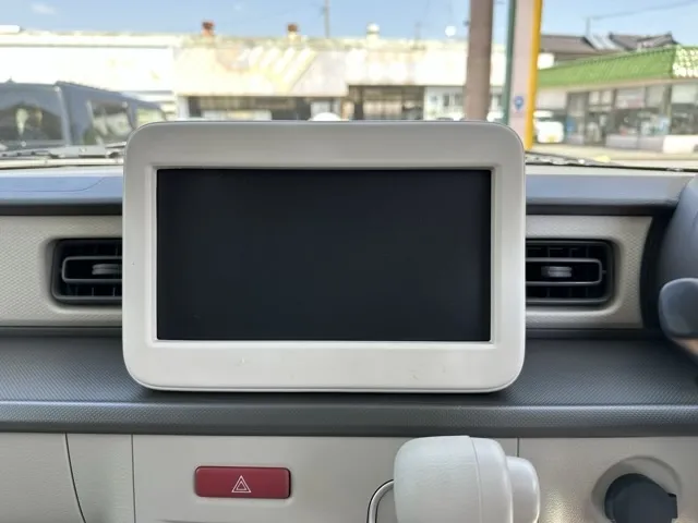 ラパン(スズキ)L新車見本展示無 17