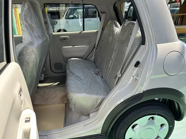 ラパン(スズキ)L新車見本展示無 4