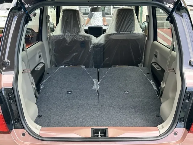 ラパン(スズキ)X新車見本展示無 8