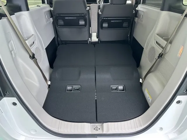 N-BOX(ホンダ)N-BOX ファッションスタイル コンフォートＰ中古車 11