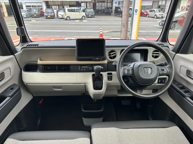 N-BOX(ホンダ)N-BOX ファッションスタイル コンフォートＰ中古車 5