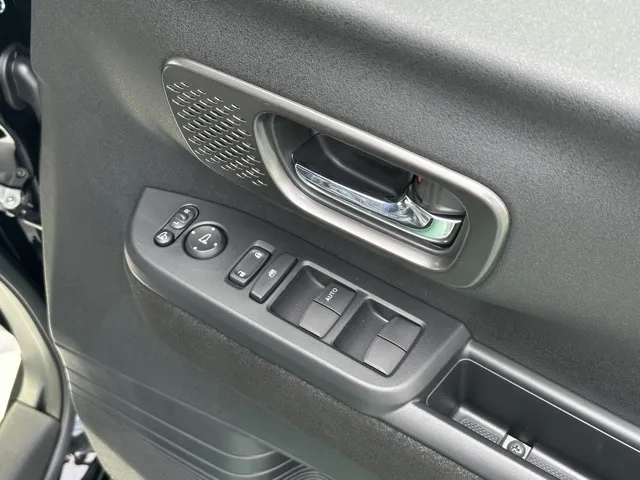 N-BOX(ホンダ)N-BOXカスタムターボ届出済未使用車 14