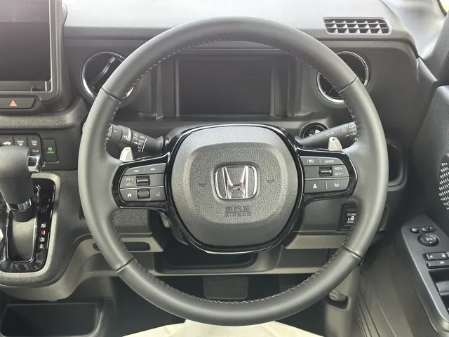 N-BOX(ホンダ)N-BOXカスタムターボ届出済未使用車 6