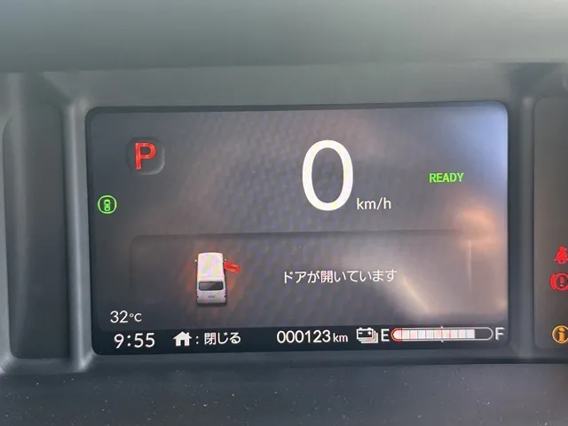 N-VAN(ホンダ)e FUN届出済未使用車 24