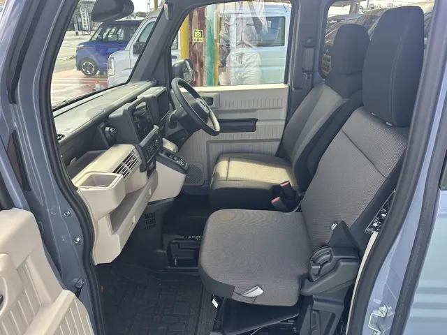 N-VAN(ホンダ)e FUN届出済未使用車 3