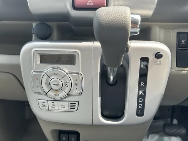 タウンボックス(三菱)G届出済未使用車 14