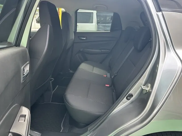 スイフト(スズキ)ベースグレード　セーフティサポート非装着車 MT中古車 4