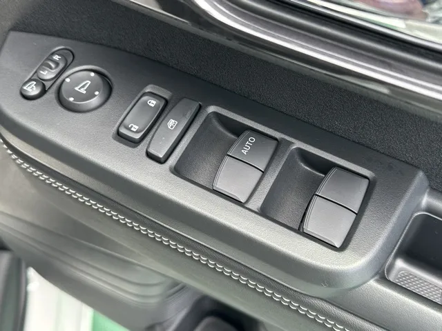 N-BOX(ホンダ)N-BOXカスタム コーディネートスタイル届出済未使用車 14