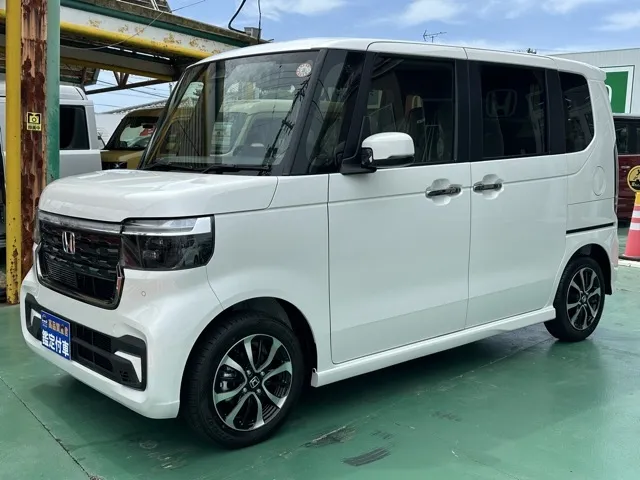 N-BOX(ホンダ)N-BOXカスタム コーディネートスタイル届出済未使用車 1