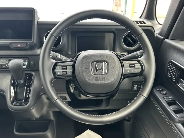 N-BOX(ホンダ)N-BOXカスタム コーディネートスタイル届出済未使用車 6