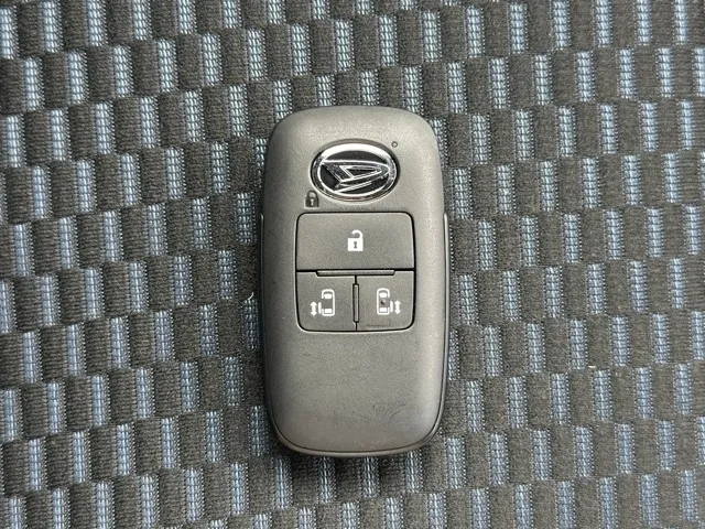 タント(ダイハツ)X届出済未使用車 21
