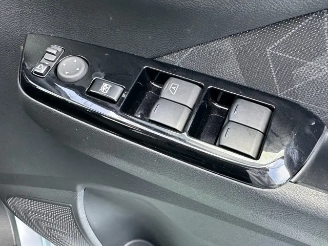 eKクロス(三菱)ＥＶ G中古車 11