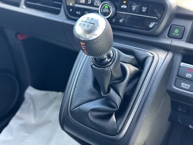 N-ONE(ホンダ)ＲＳ ６ＭＴ届出済未使用車 18