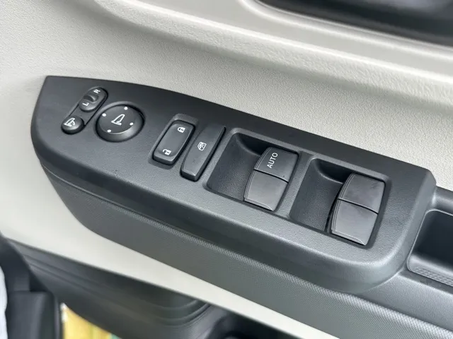 N-BOX(ホンダ)N-BOX ファッションスタイル コンフォートＰ届出済未使用車 14