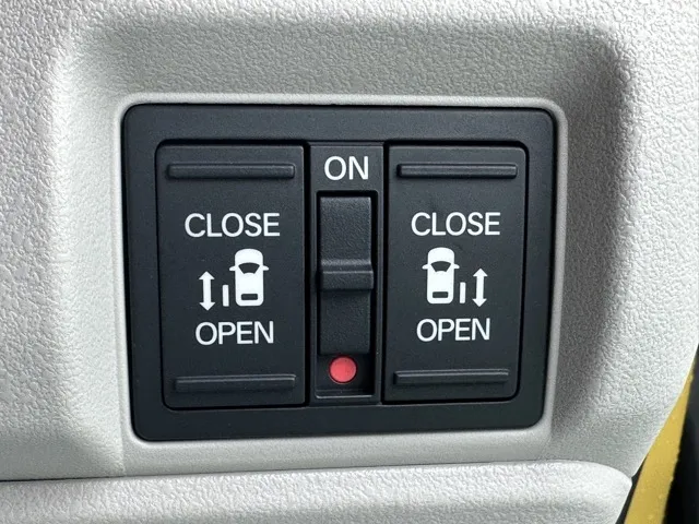 N-BOX(ホンダ)N-BOX ファッションスタイル コンフォートＰ届出済未使用車 15