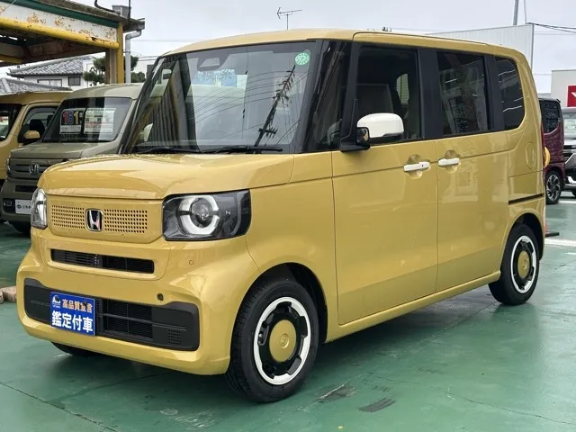 N-BOX(ホンダ)N-BOX ファッションスタイル コンフォートＰ届出済未使用車 1