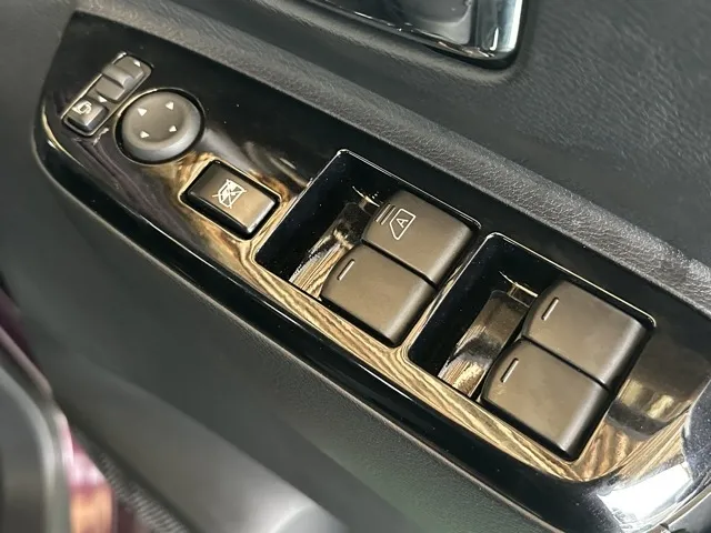 ルークス(ニッサン)ハイウェイスターX中古車 12