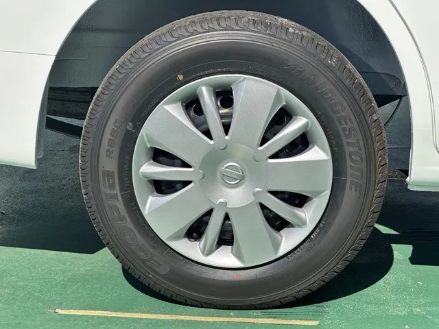 バネット(ニッサン)VX登録済未使用車 9