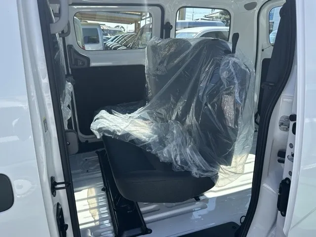 バネット(ニッサン)VX登録済未使用車 4