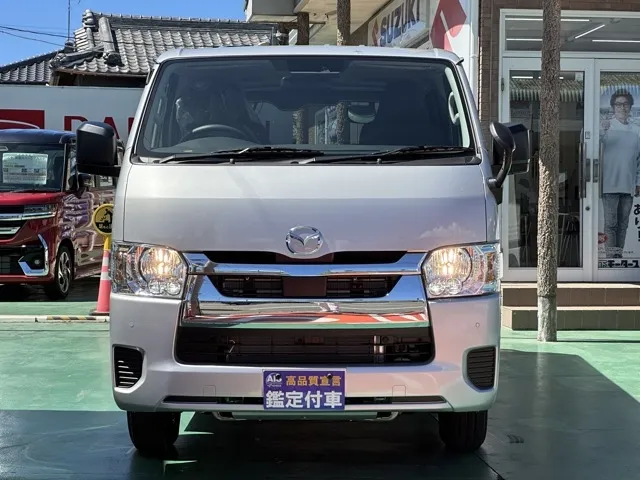 ハイエースバン(トヨタ)ボンゴブローニィバン GL 4WD ディーゼル登録済未使用車 29