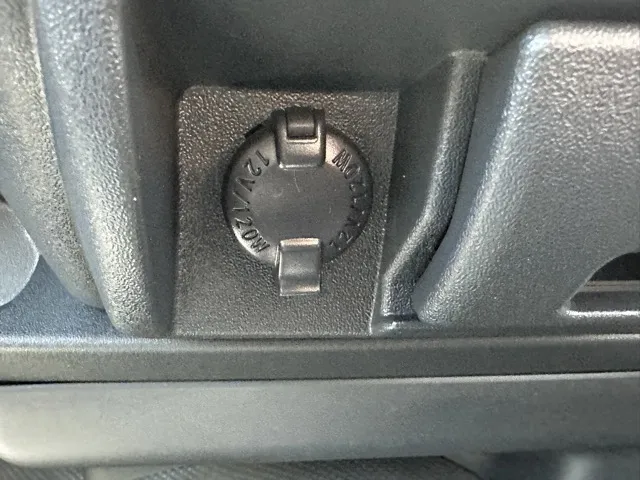 ボンゴ(マツダ)GL 4WD ディーゼル登録済未使用車 21