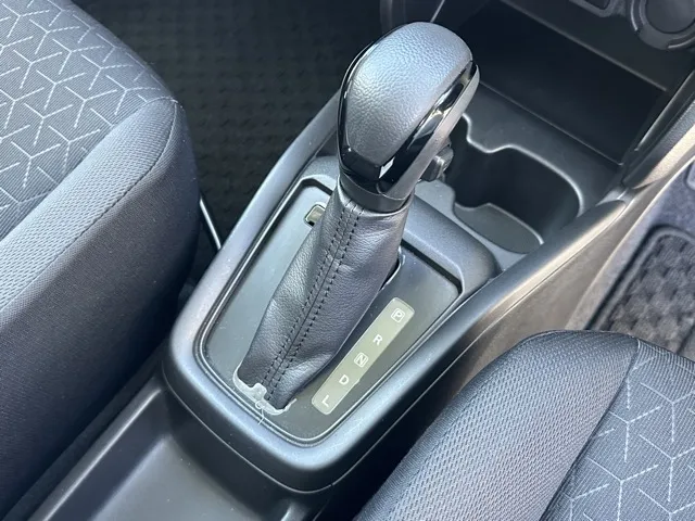 スイフト(スズキ)XG中古車 17