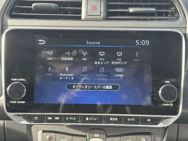 リーフ(ニッサン)Ｘ中古車 17