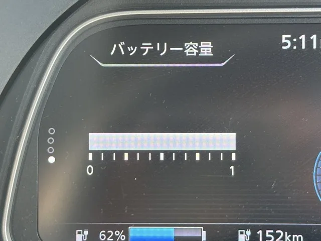 リーフ(ニッサン)Ｘ中古車 25