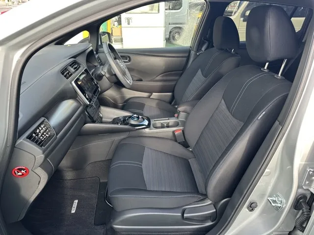 リーフ(ニッサン)Ｘ中古車 3