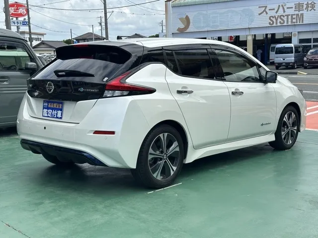 リーフ(ニッサン)X Vセレクション中古車 9