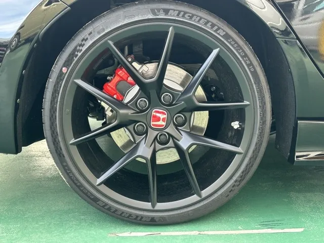 シビック(ホンダ)タイプR レーシングブラックPKG登録済未使用車 9