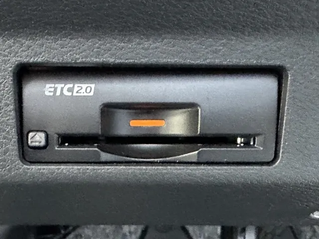 アリア(ニッサン)B6中古車 23