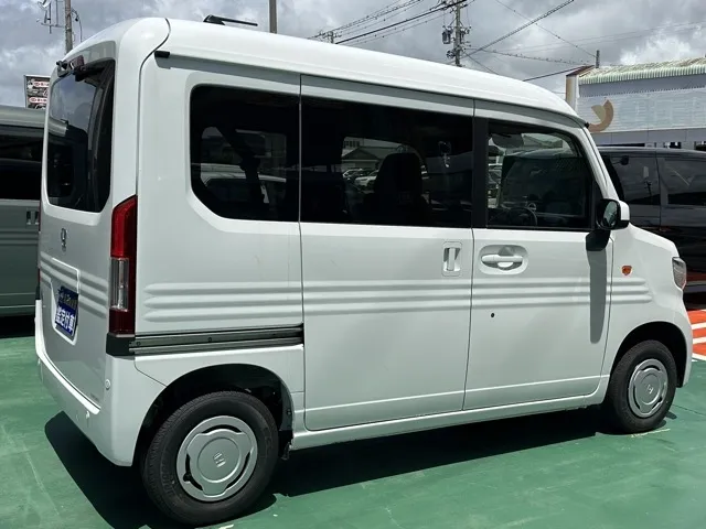 N-VAN(ホンダ)Lタイプ AT ４WD中古車 11