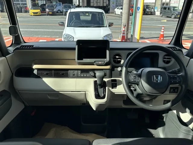 N-BOX(ホンダ)N-BOX ファッションスタイル コンフォートＰ届出済未使用車 5