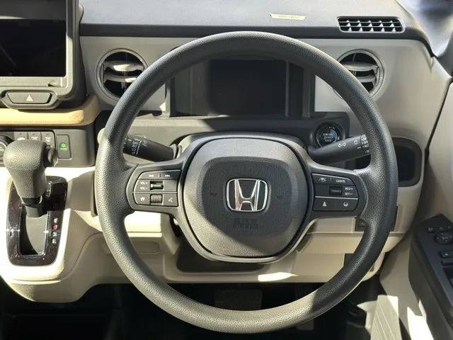 N-BOX(ホンダ)N-BOX ファッションスタイル コンフォートＰ届出済未使用車 6