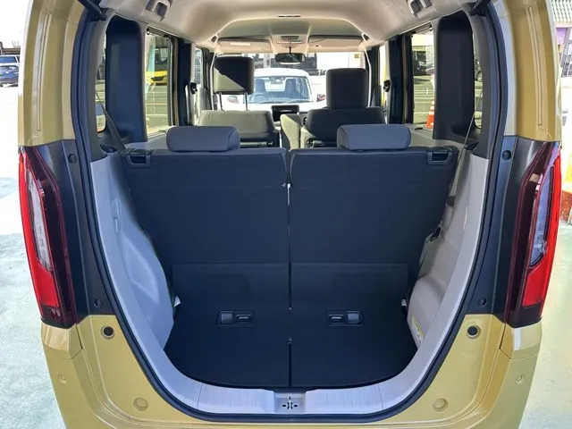 N-BOX(ホンダ)N-BOX ファッションスタイル コンフォートＰ届出済未使用車 8