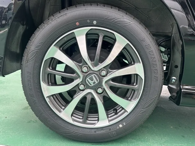 N-BOX(ホンダ)N-BOXカスタム届出済未使用車 12