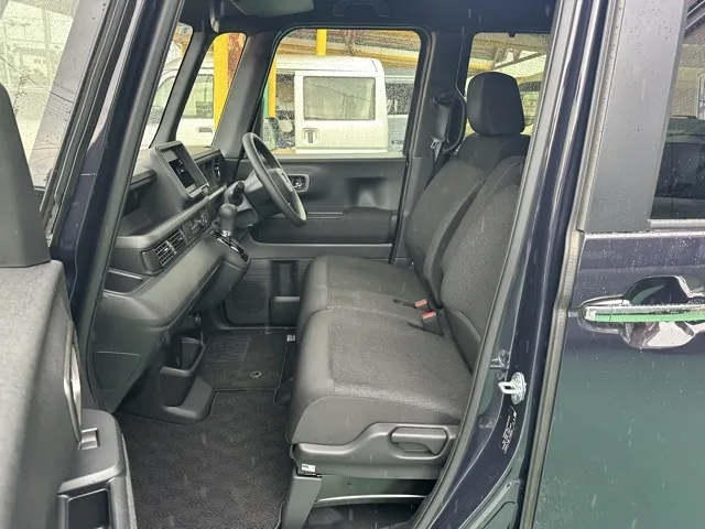 N-BOX(ホンダ)N-BOXカスタム 両側PSD届出済未使用車 3